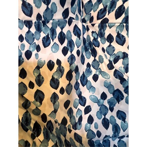 Nip Tuck Swim Size 8 Shapewear One Piece Swimsuit Blue Watercolor Dot Print - Picture 9 of 13